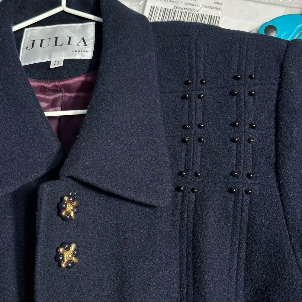 Julia Design Navy Wool Rayon Blend Blazer - Size 11 - Timeless‎ Sophistication